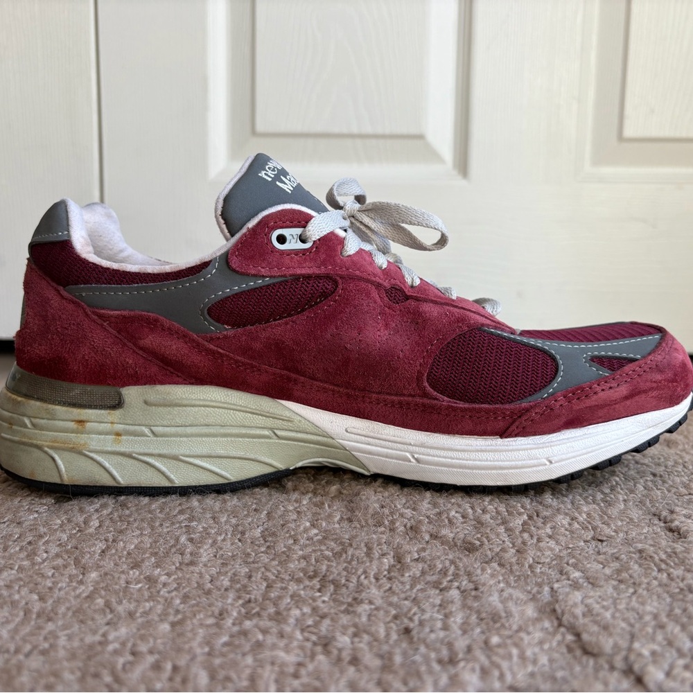 New Balance 993 made in USA Burgundy and Gray Sneakers - Picture 2 of 7